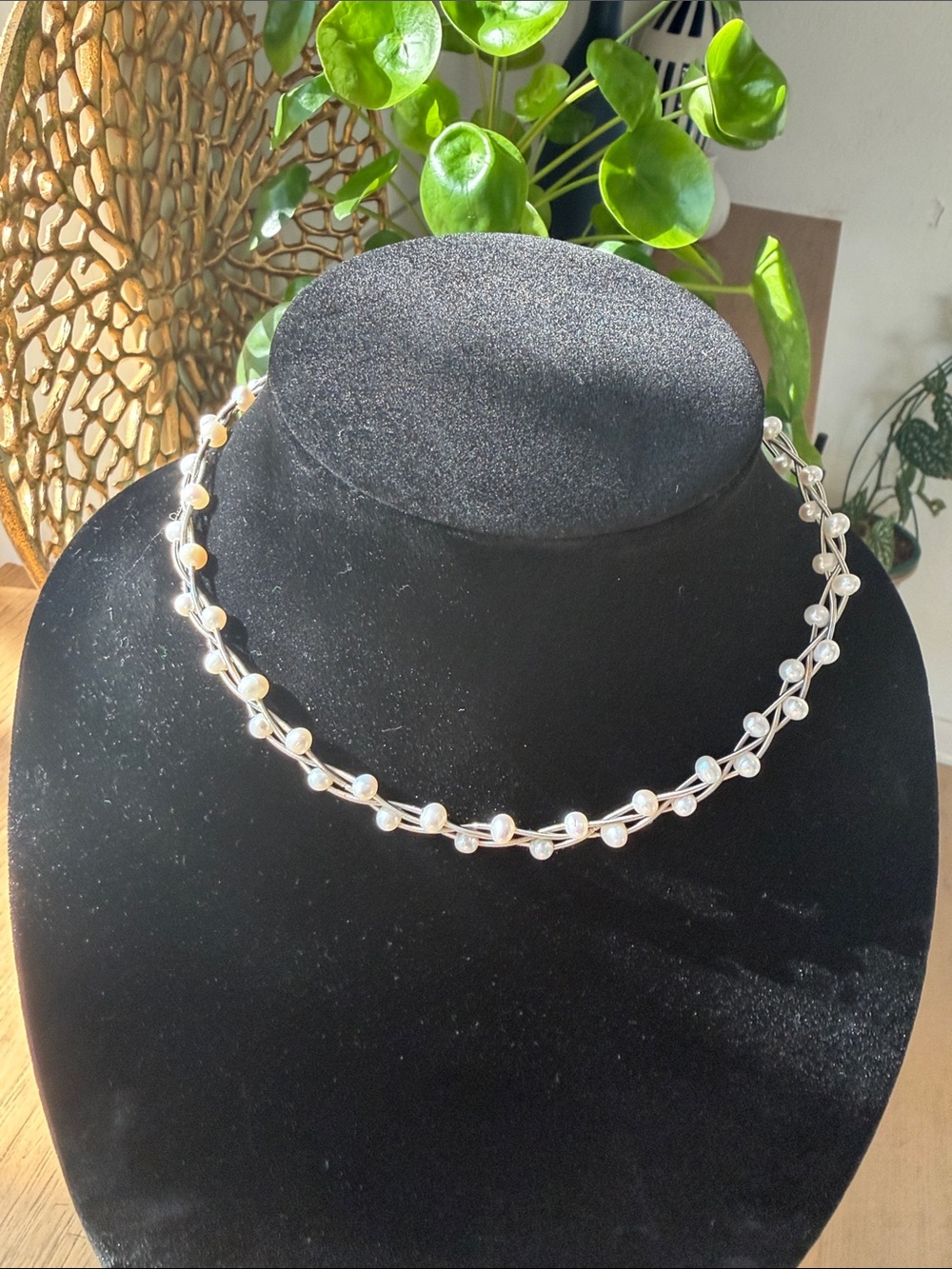 Multi-Strand Freshwater Pearl Necklace in White & Silver Like New